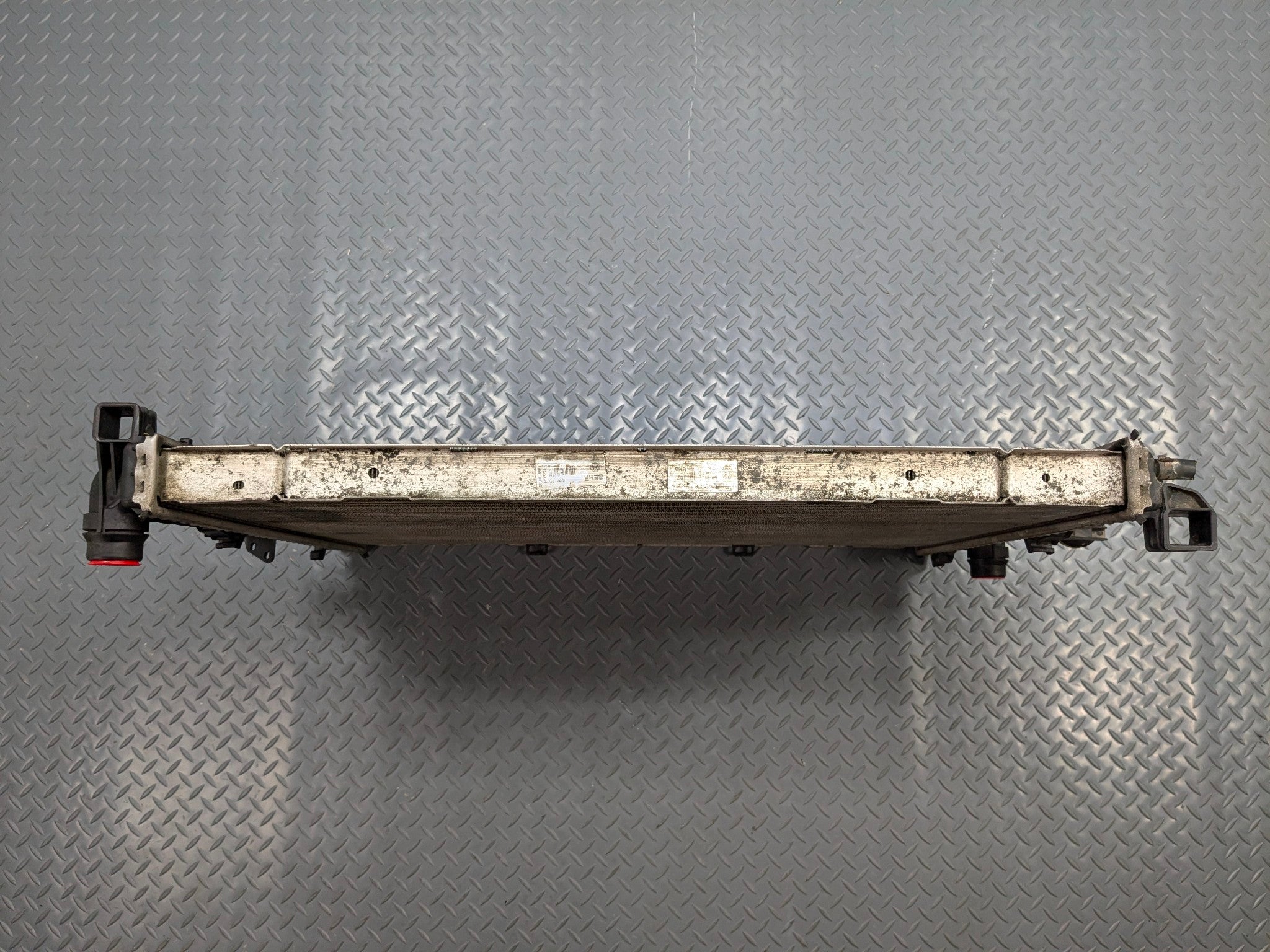 2004 - 2006 OEM PORSCHE CAYENNE V6 ENGINE MOTOR COOLANT COOLING RADIATOR