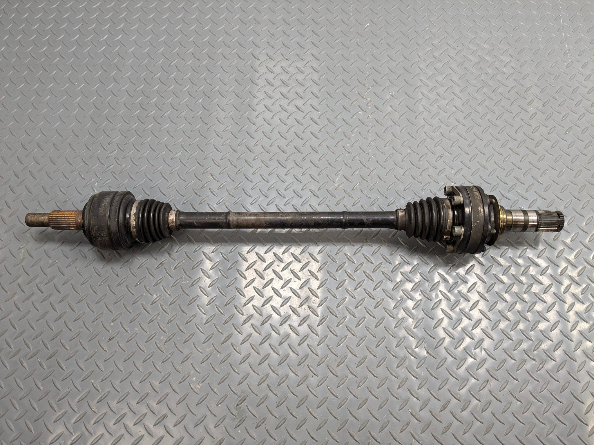 2004 - 2006 OEM PORSCHE CAYENNE V6 REAR RIGHT SIDE CV AXLE JOINT SHAFT ASSEMBLY