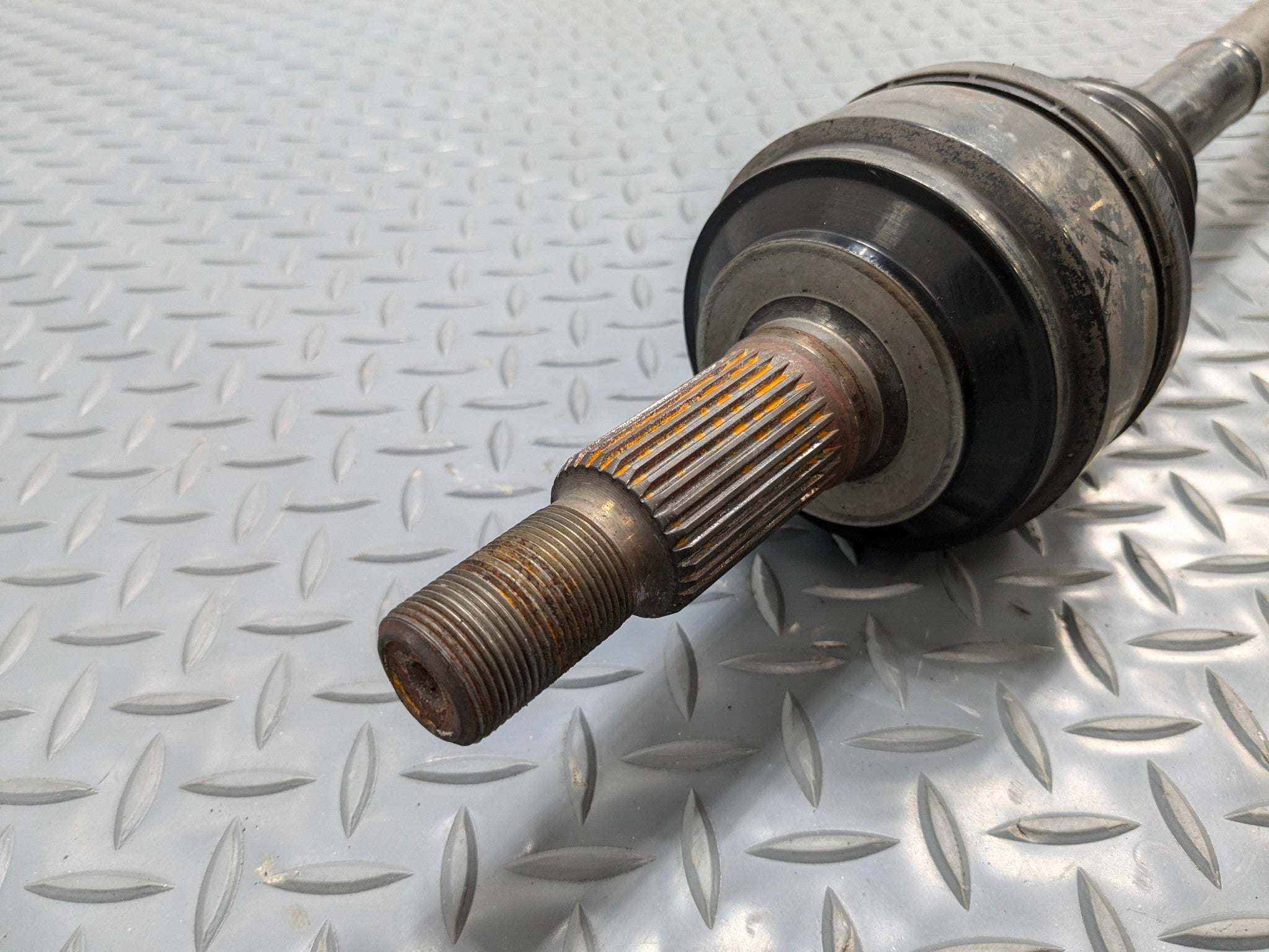 2004 - 2006 OEM PORSCHE CAYENNE V6 REAR RIGHT SIDE CV AXLE JOINT SHAFT ASSEMBLY