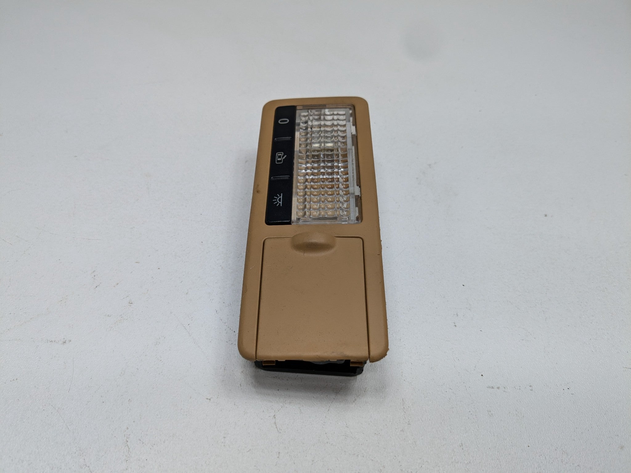 2004 - 2006 OEM PORSCHE CAYENNE V6 REAR LEFT UPPER OVERHEAD ROOF INTERIOR LIGHT