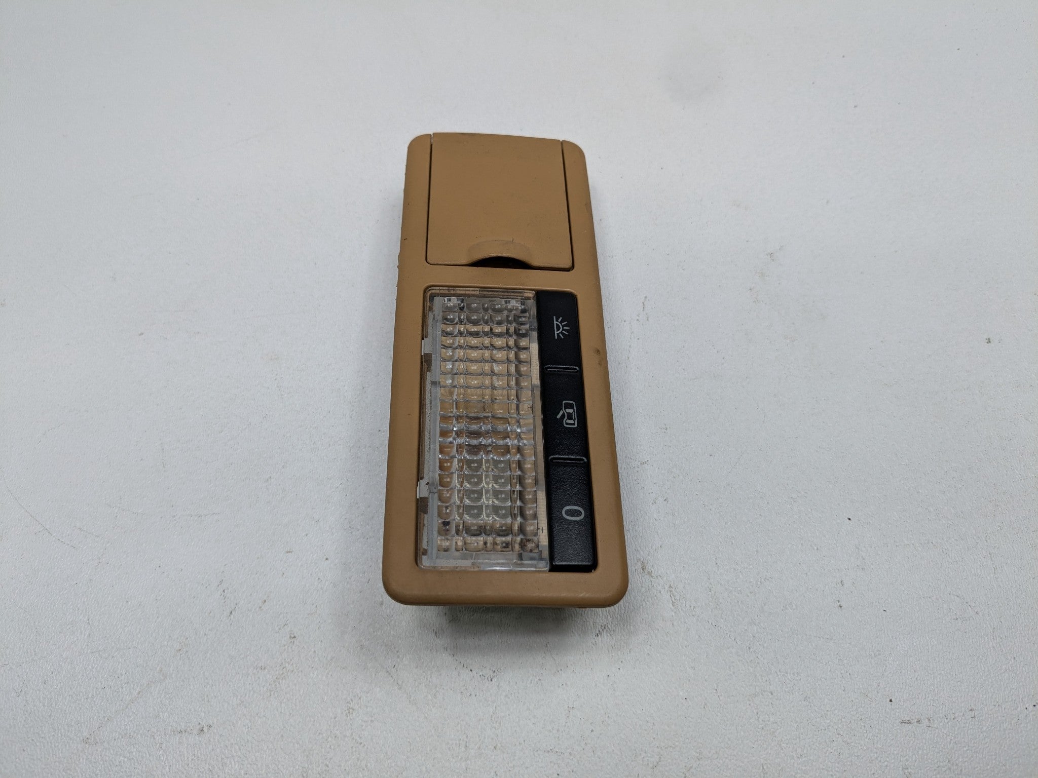 2004 - 2006 OEM PORSCHE CAYENNE V6 REAR LEFT UPPER OVERHEAD ROOF INTERIOR LIGHT