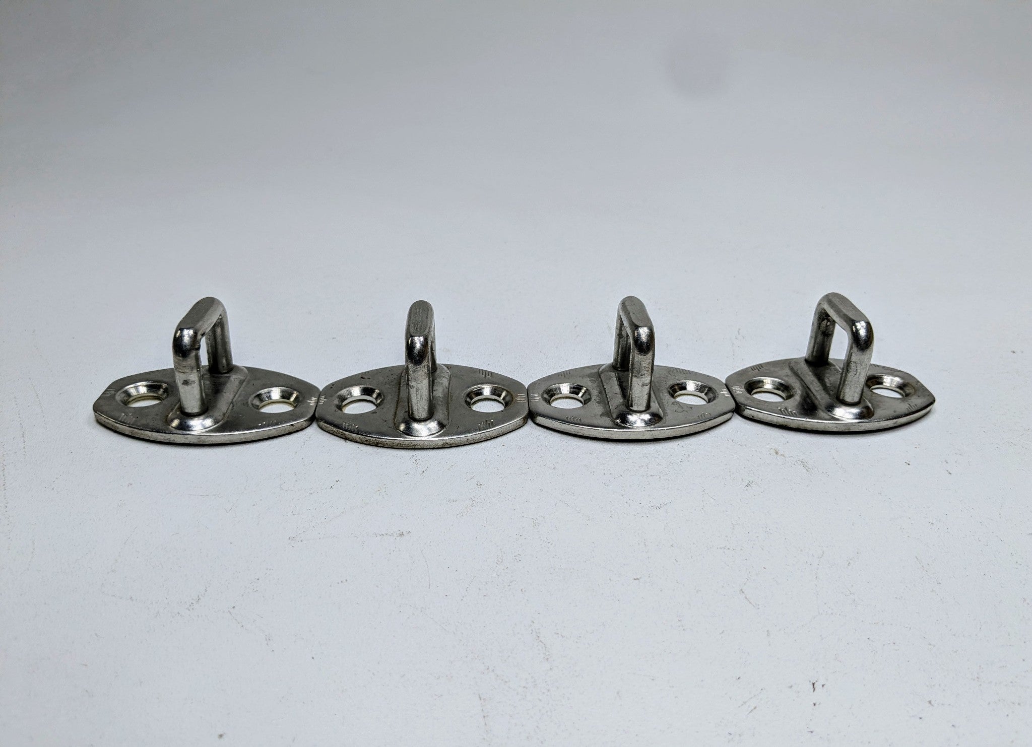04 - 06 OEM PORSCHE CAYENNE V6 FRONT AND REAR DOOR LOCK LATCH STRIKERS SET OF 4