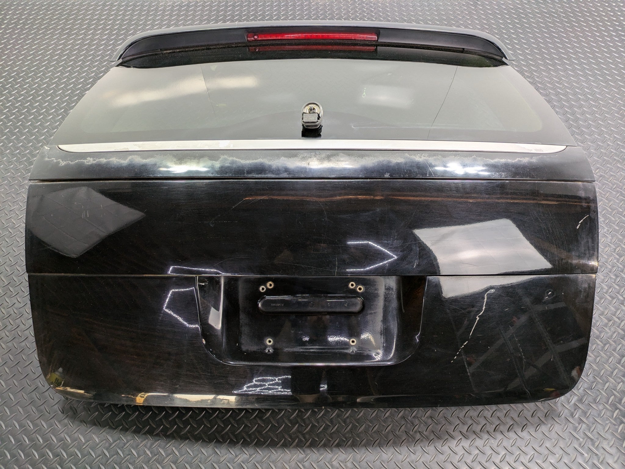 04 - 06 OEM PORSCHE CAYENNE V6 REAR TRUNK TAILGATE HATCH SHELL PANEL ASSEMBLY