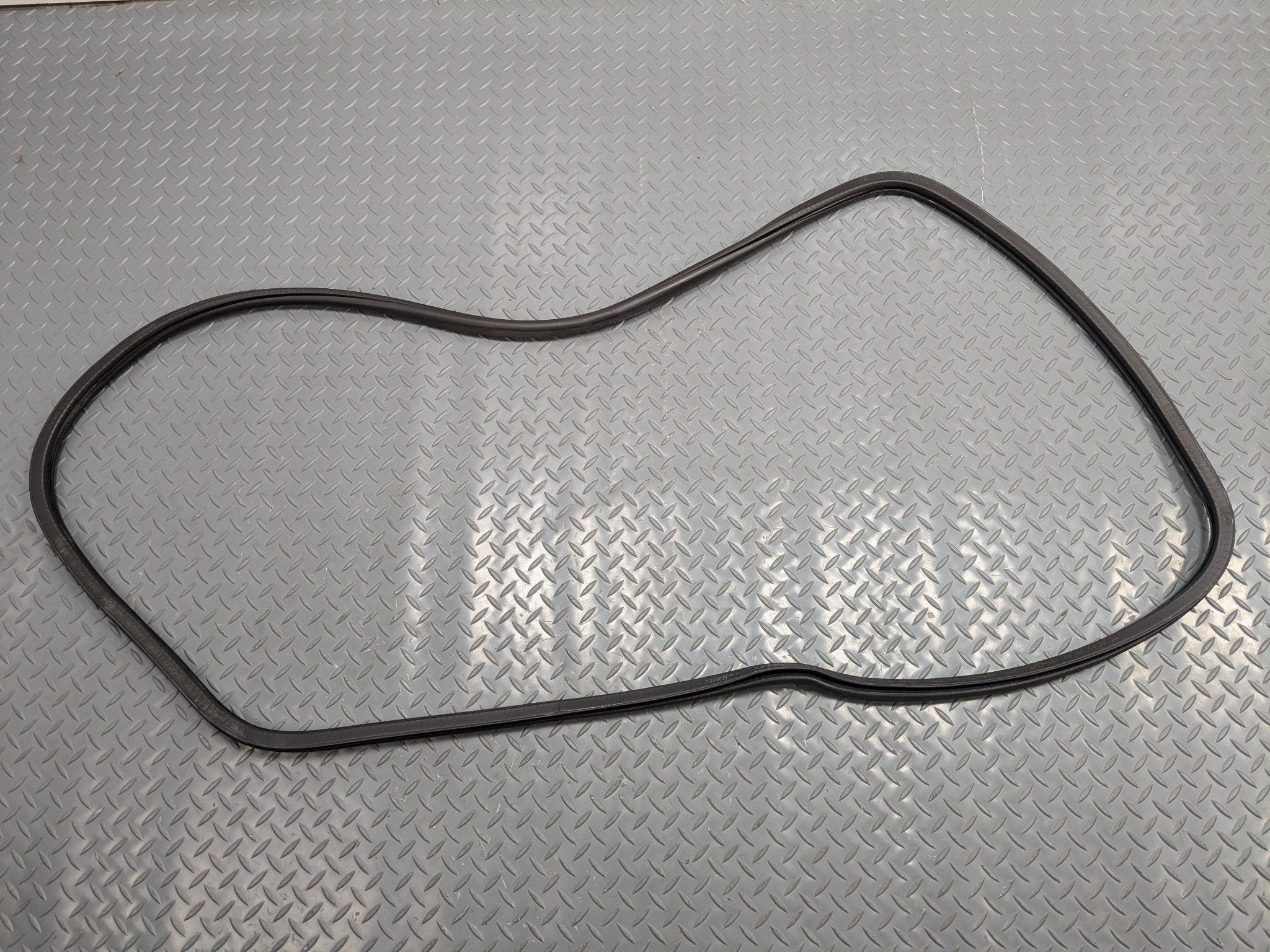2004 - 2006 OEM PORSCHE CAYENNE V6 REAR LEFT SIDE DOOR SEAL WEATHERSTRIP RUBBER