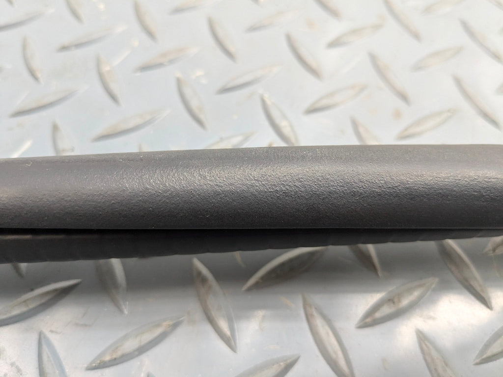 2004 - 2006 OEM PORSCHE CAYENNE V6 REAR LEFT SIDE DOOR SEAL WEATHERSTRIP RUBBER
