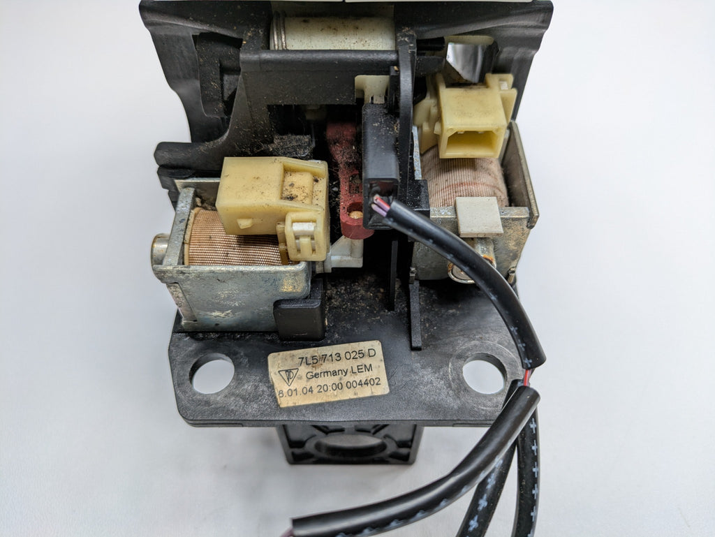 2004 - 2006 OEM PORSCHE CAYENNE V6 AUTOMATIC TRANSMISSION FLOOR GEAR SHIFTER