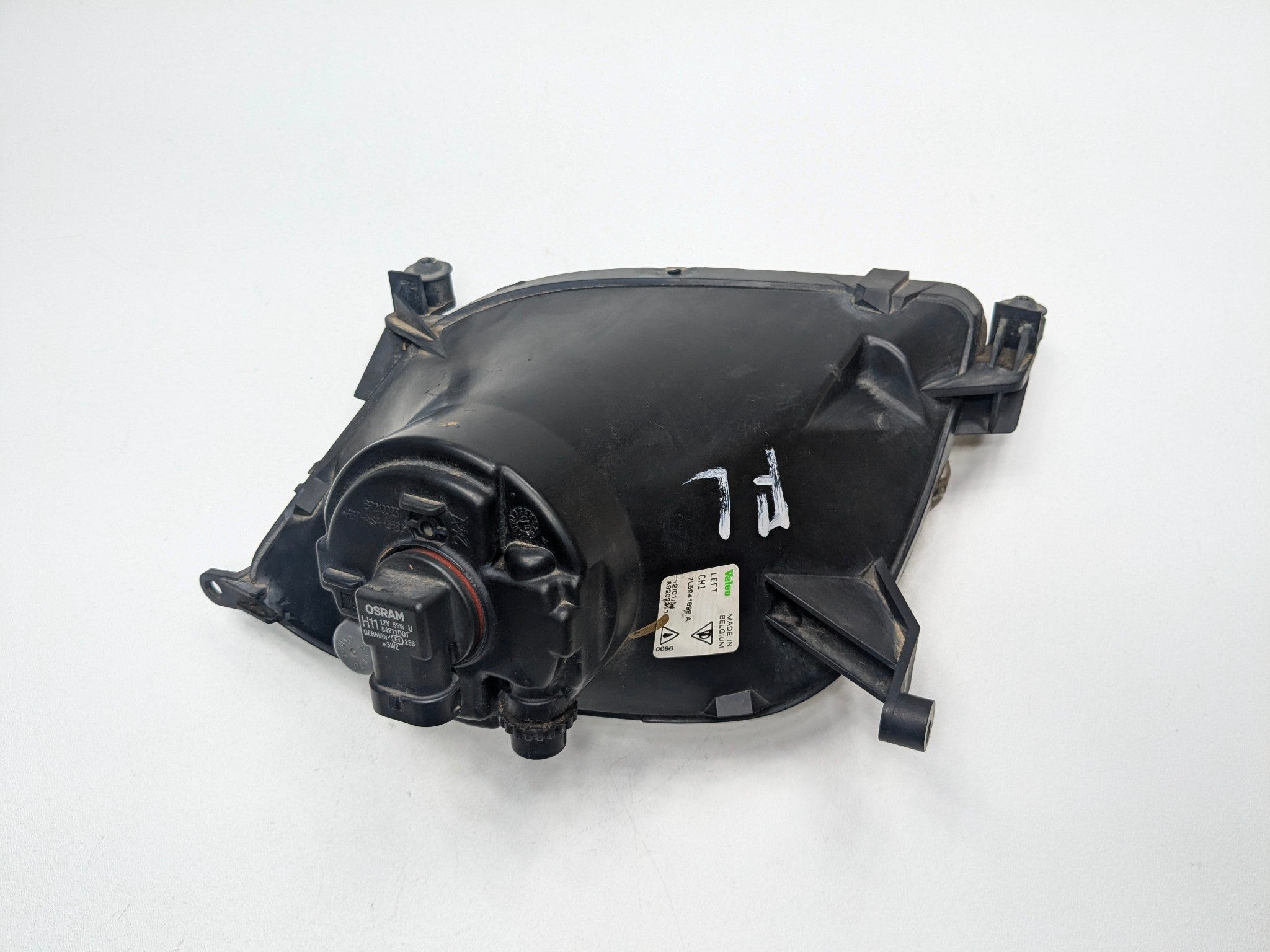 2004 - 2006 OEM PORSCHE CAYENNE V6 FRONT LEFT DRIVER SIDE FOG LIGHT ASSEMBLY