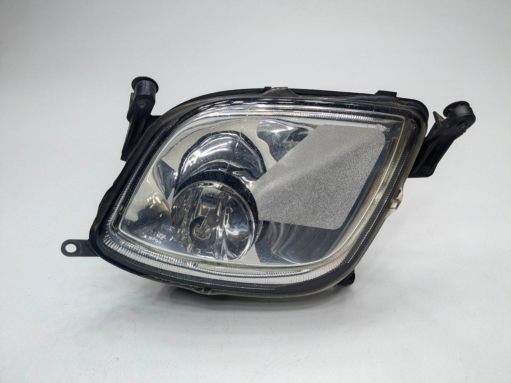 2004 - 2006 OEM PORSCHE CAYENNE V6 FRONT RIGHT PASSENGER SIDE FOG LIGHT ASSEMBLY