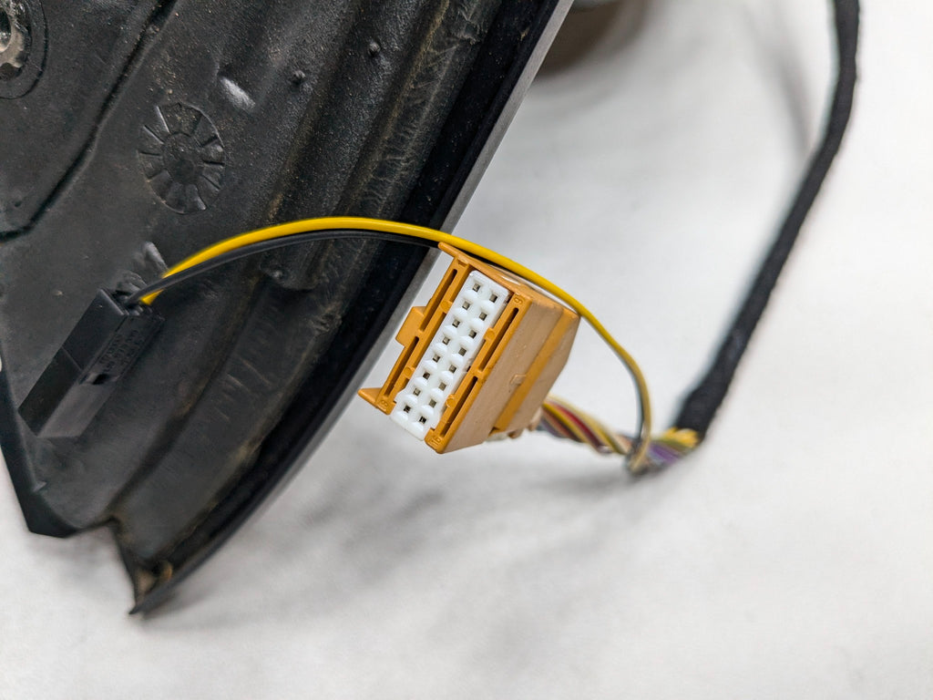 2004 - 2006 OEM PORSCHE CAYENNE V6 FRONT LEFT DRIVER SIDE VIEW DOOR MIRROR