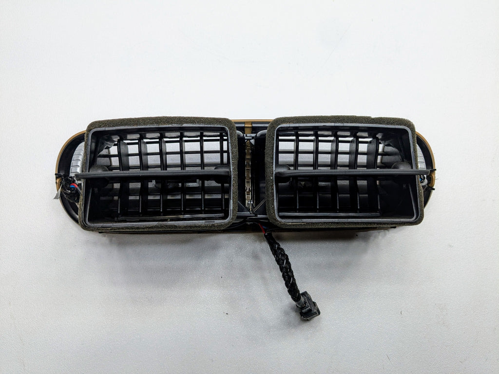 2004 - 2006 OEM PORSCHE CAYENNE V6 FRONT CENTER DASHBOARD AIR VENT GRILLE PANEL