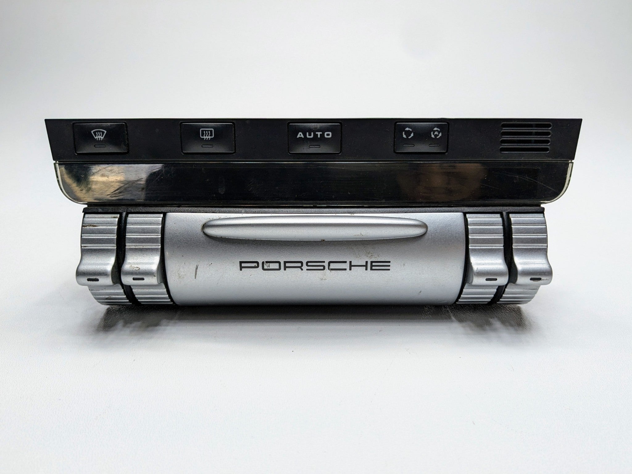 04 - 06 OEM PORSCHE CAYENNE V6 FRONT AC HEATER TEMPERATURE CLIMATE CONTROL UNIT