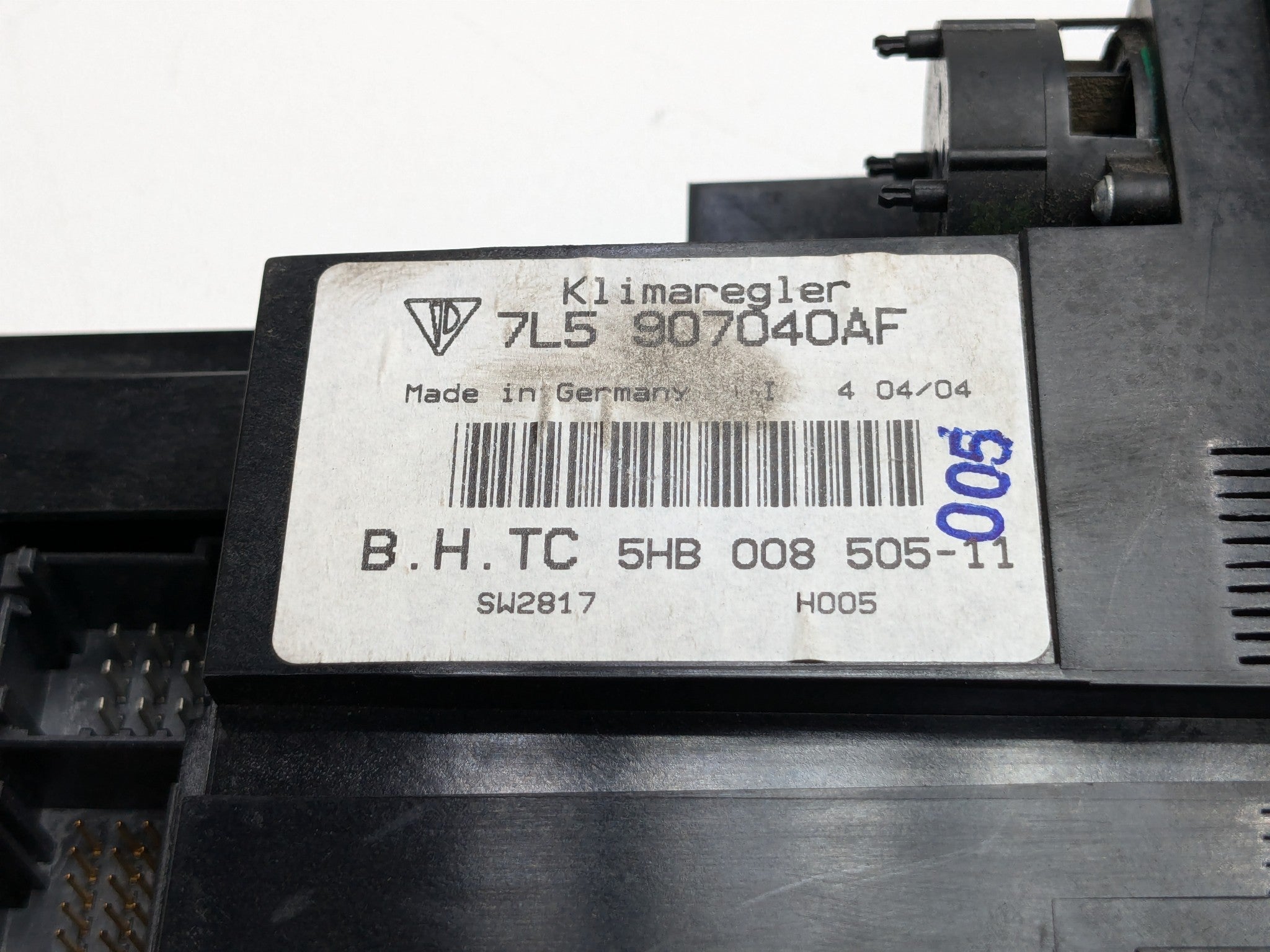 04 - 06 OEM PORSCHE CAYENNE V6 FRONT AC HEATER TEMPERATURE CLIMATE CONTROL UNIT