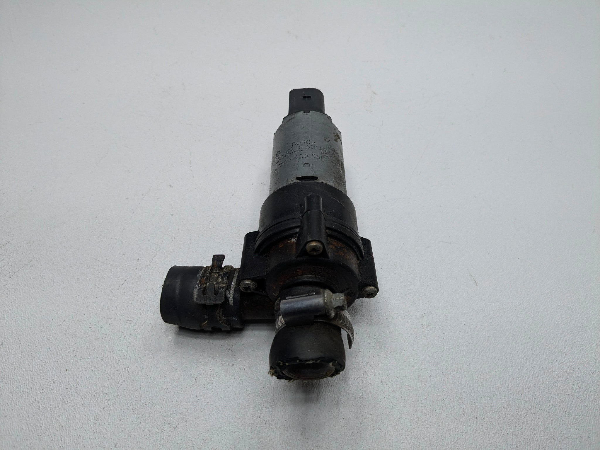 2004 - 2006 OEM PORSCHE CAYENNE V6 AUXILIARY COOLANT WATER PUMP