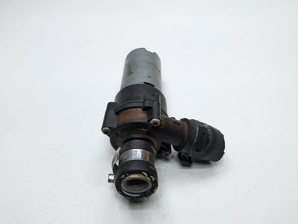 2004 - 2006 OEM PORSCHE CAYENNE V6 AUXILIARY COOLANT WATER PUMP