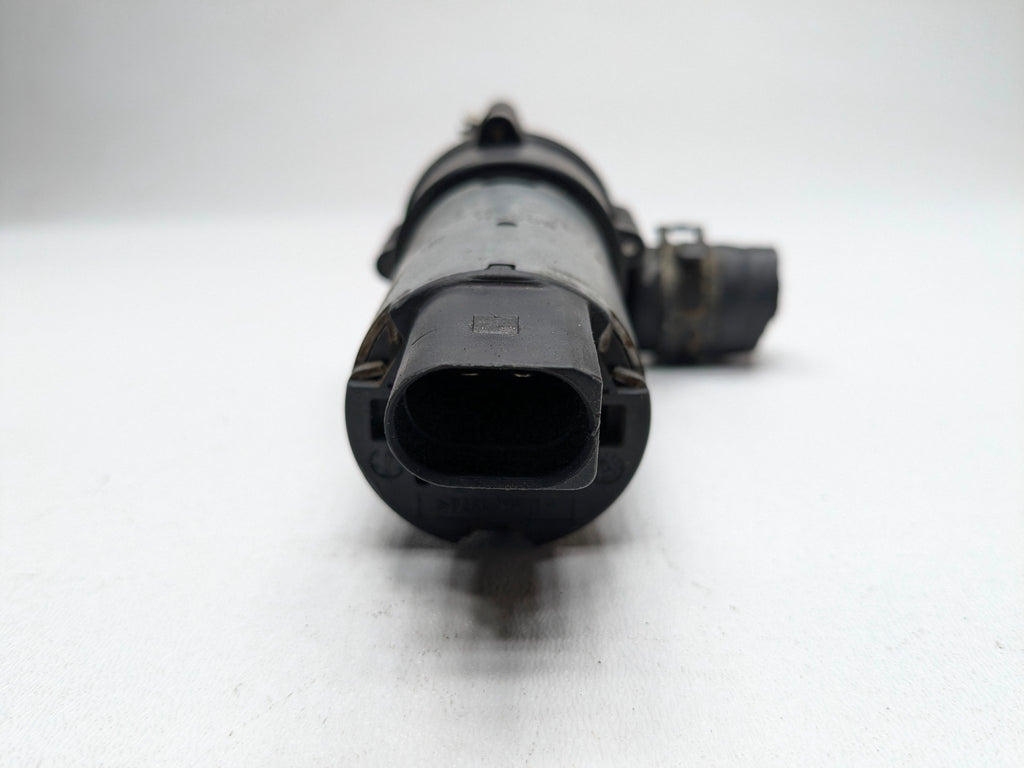 2004 - 2006 OEM PORSCHE CAYENNE V6 AUXILIARY COOLANT WATER PUMP