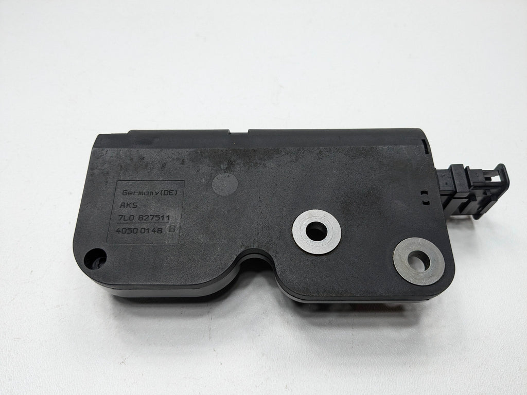 2004 - 2006 OEM PORSCHE CAYENNE V6 LIFTGATE TRUNK LOCK LATCH STRIKER ACTUATOR
