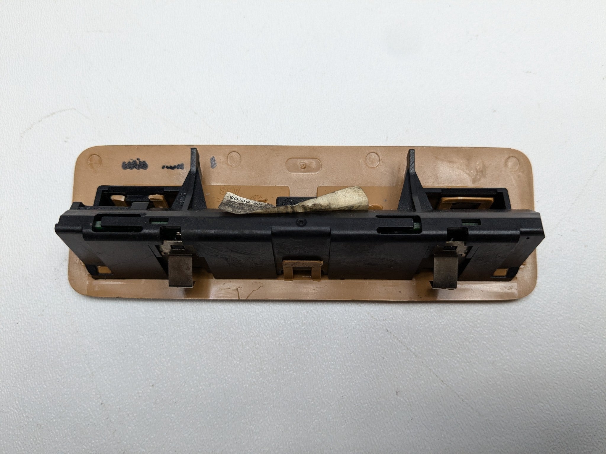 2004 - 2006 OEM PORSCHE CAYENNE V6 REAR PARKING PDC PARK ASSIST DISPLAY
