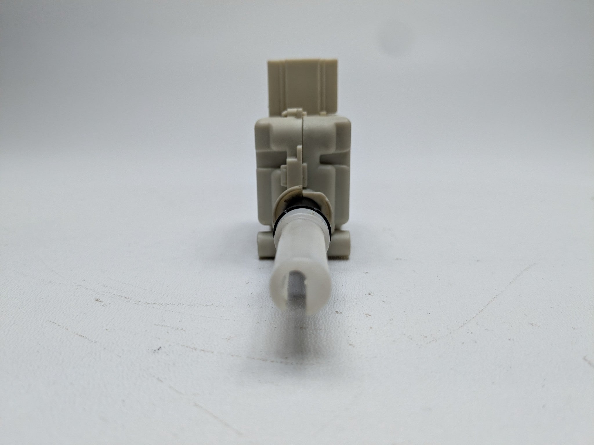 2004 - 2006 OEM PORSCHE CAYENNE V6 REAR TRUNK HATCH LOCK ACTUATOR MOTOR
