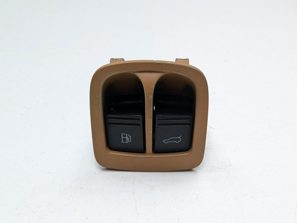 04 - 06 OEM PORSCHE CAYENNE V6 FUEL AND LIFTGATE RELEASE CONTROL SWITCH ASSEMBLY