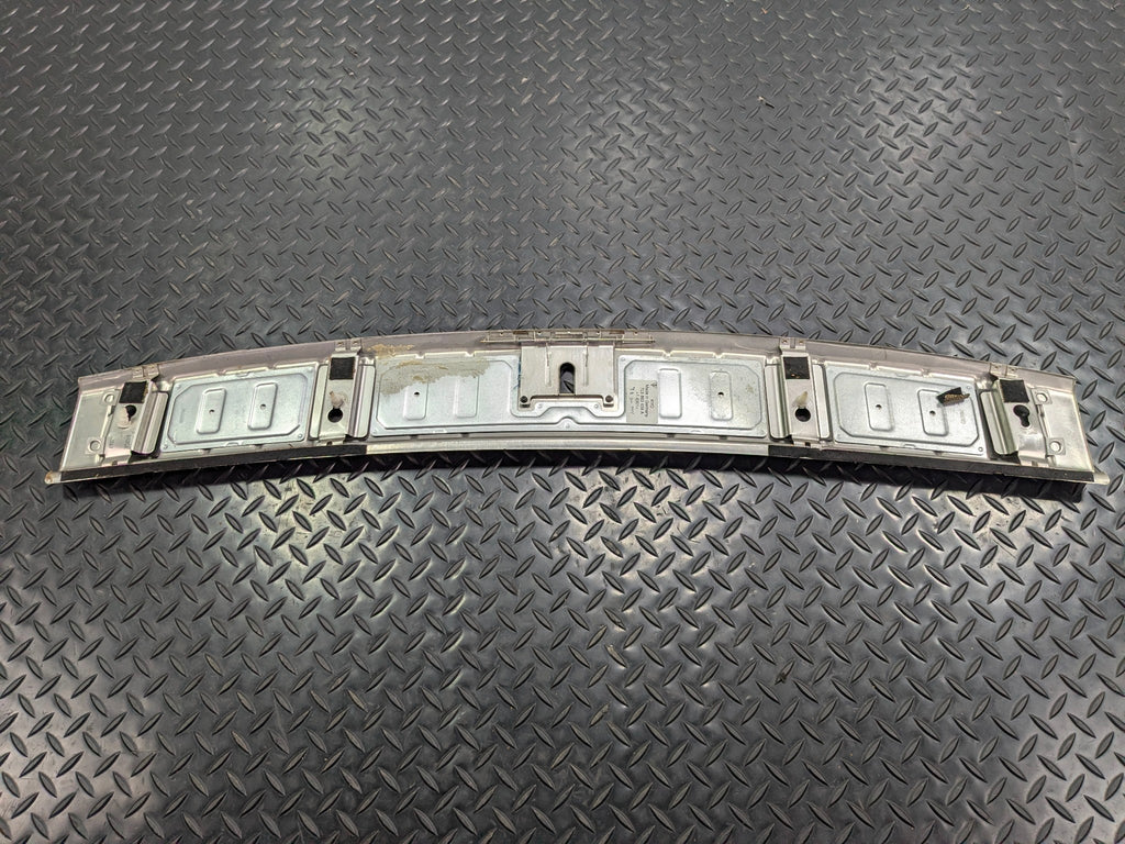 2004 - 2006 OEM PORSCHE CAYENNE V6 REAR BUMPER TAILGATE TRUNK SILL SCUFF PLATE