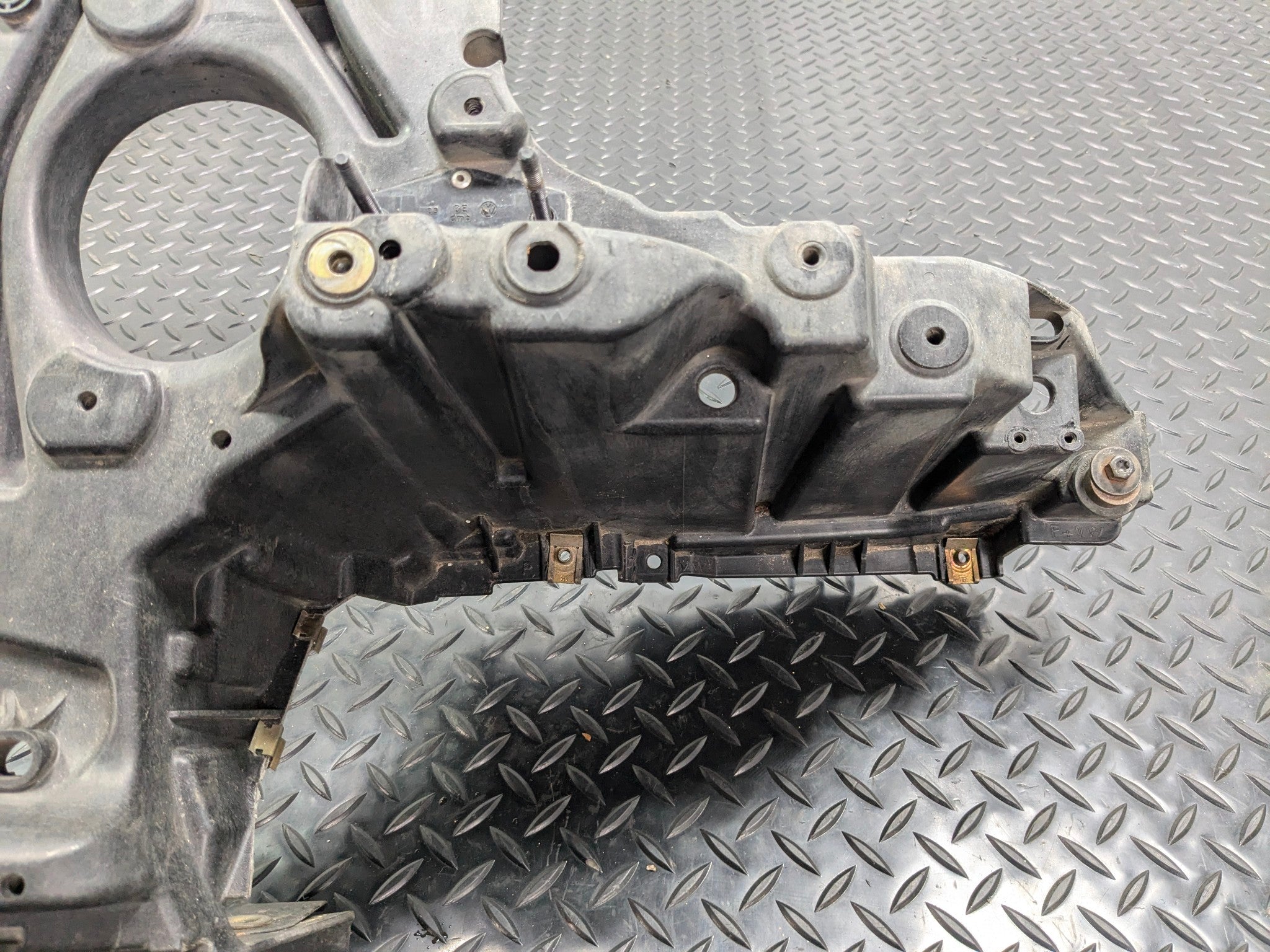 2004 - 2006 OEM PORSCHE CAYENNE V6 FRONT RADIATOR SUPPORT FRAME BRACKET