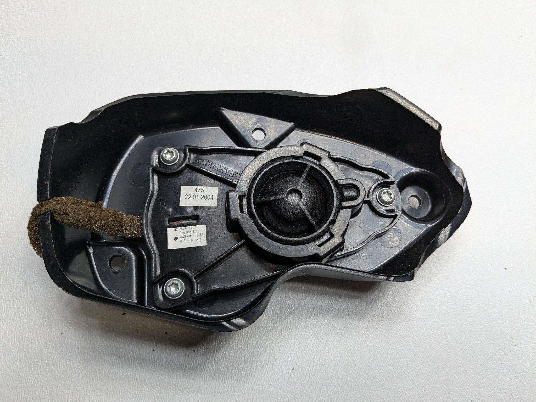 2004 - 2006 OEM PORSCHE CAYENNE V6 FRONT AND REAR AUDIO SOUND SYSTEM SPEAKER SET