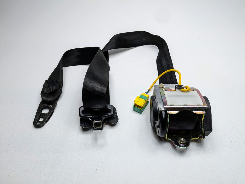 2004 - 2006 OEM PORSCHE CAYENNE V6 FRONT LEFT DRIVER SIDE SEAT BELT RETRACTOR