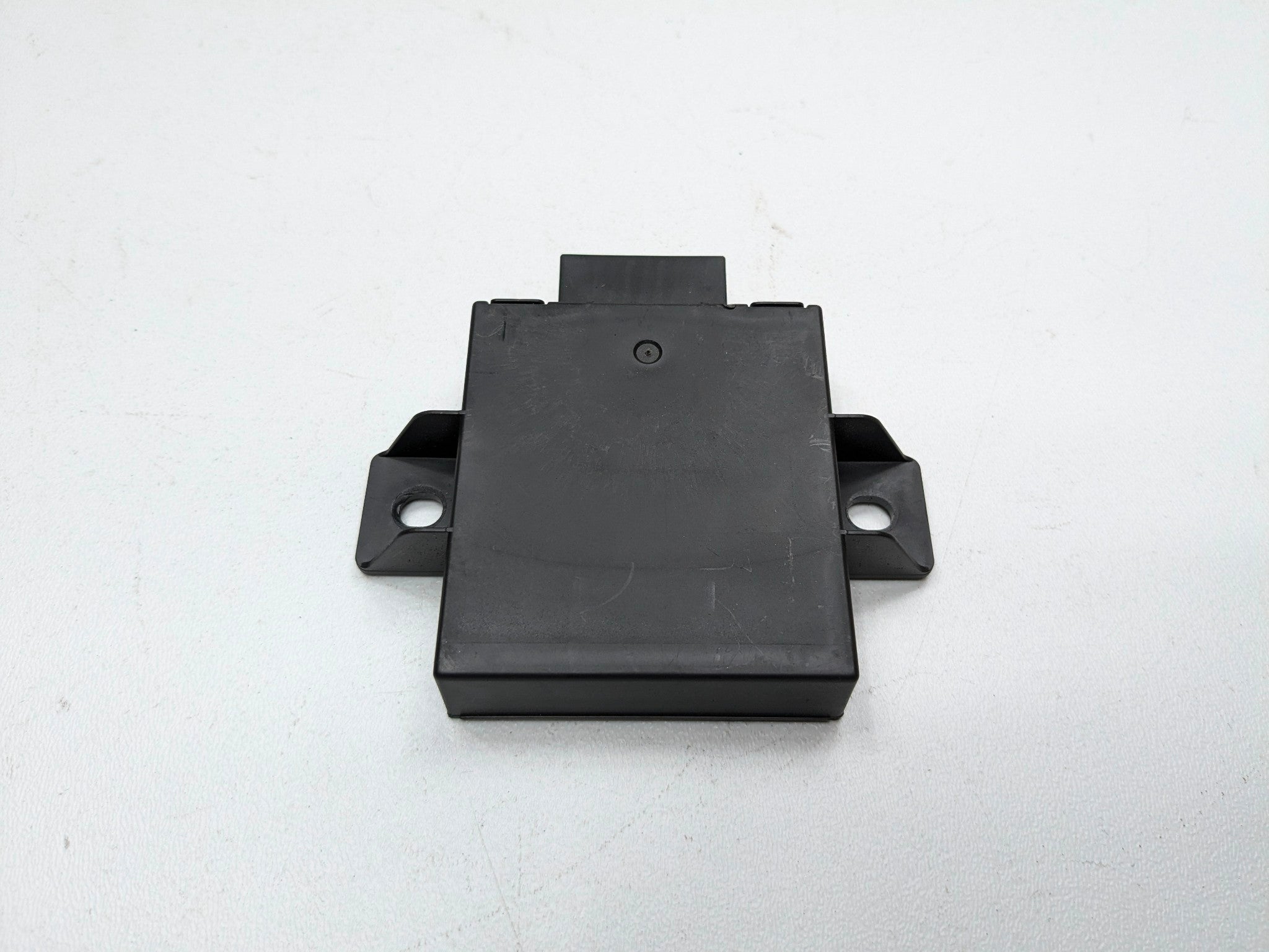2004 - 2006 OEM PORSCHE CAYENNE V6 THEFT LOCKING IMMOBILIZER CONTROL MODULE UNIT