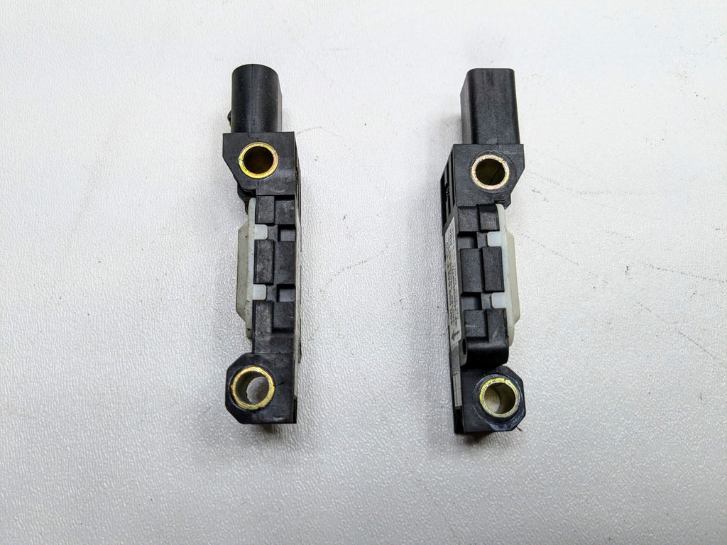 2004 - 2006 OEM PORSCHE CAYENNE V6 REAR LEFT AND RIGHT SIDE CRASH IMPACT SENSOR