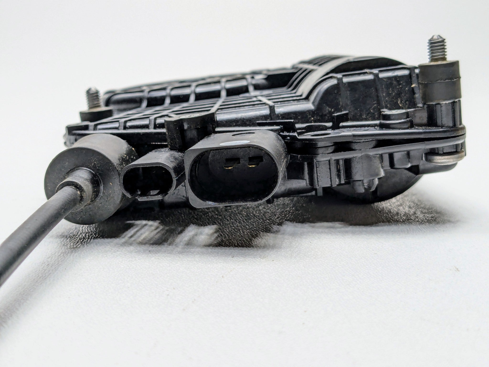 10 - 11 OEM BMW 535I GT FRONT RIGHT PASSENGER SIDE DOOR SOFT LOCK LATCH ACTUATOR