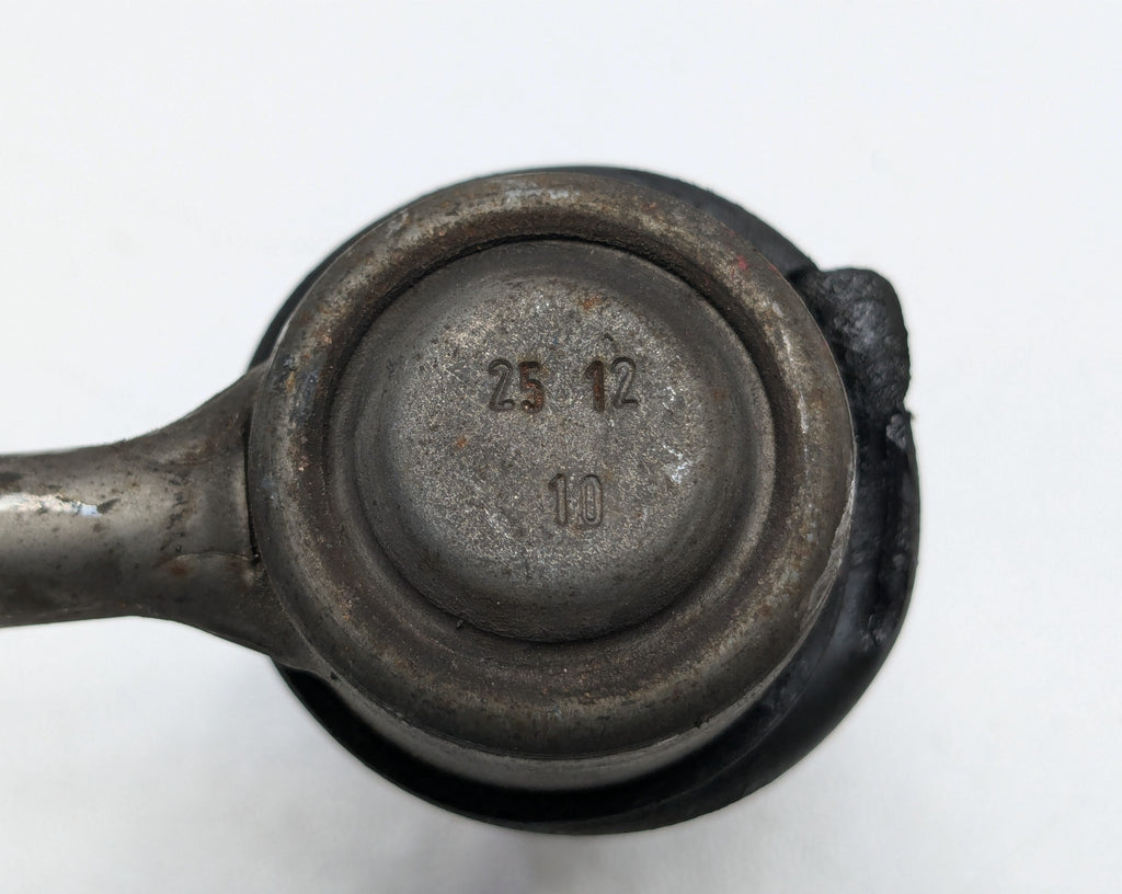 10 - 11 OEM BMW 535I GT REAR LEFT AND RIGHT SIDE STABILIZER SWAY BAR END LINK