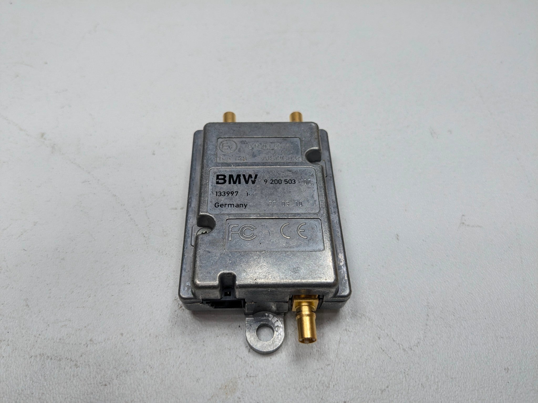 2010 - 2011 OEM BMW 535I GT USB HUB AUDIO INTERFACE ANTENNA CONTROL MODULE
