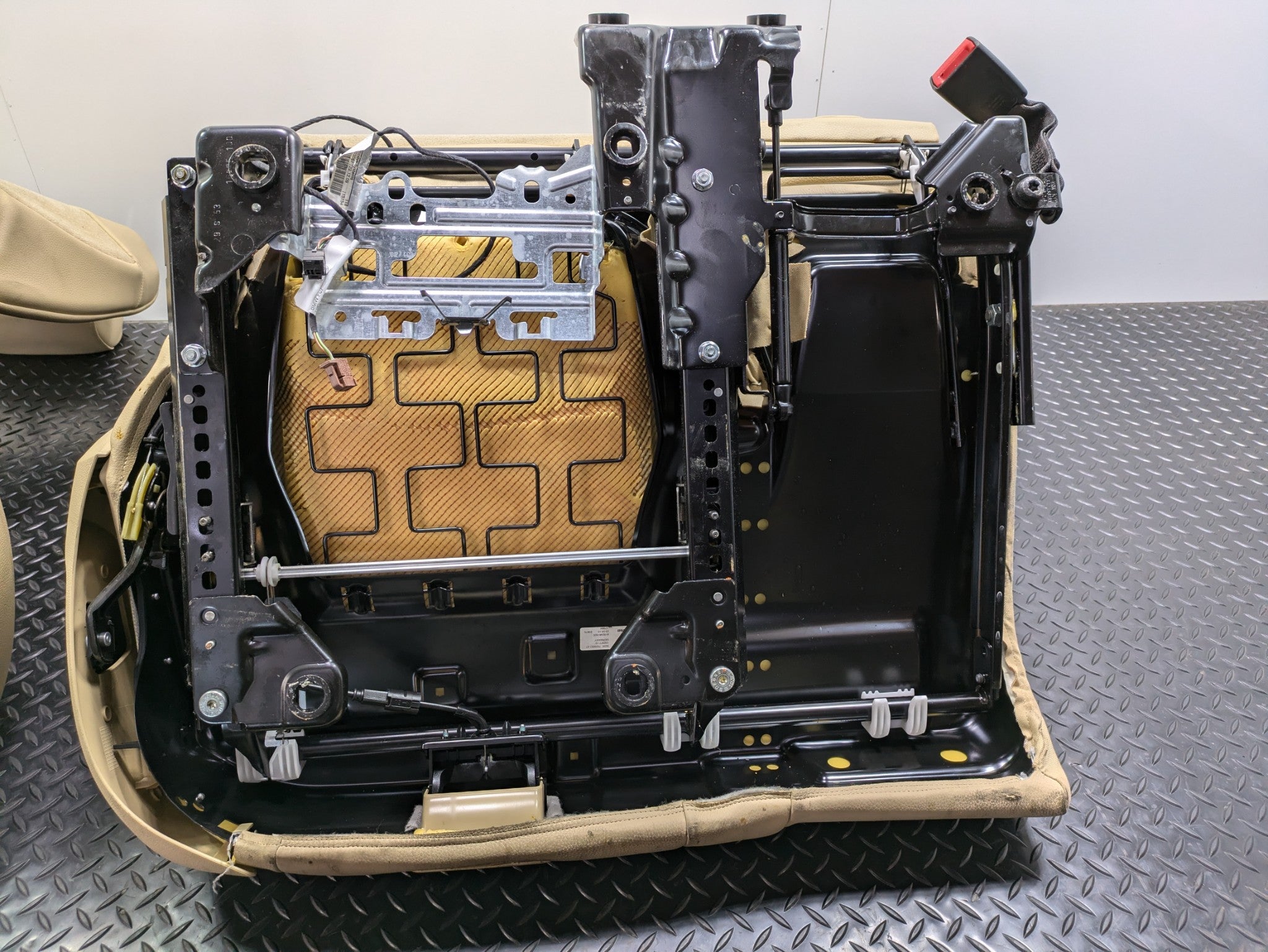 10 - 11 OEM BMW 535I GT REAR LEFT RIGHT AND CENTER SEAT WITH HEADREST ASSEMBLY