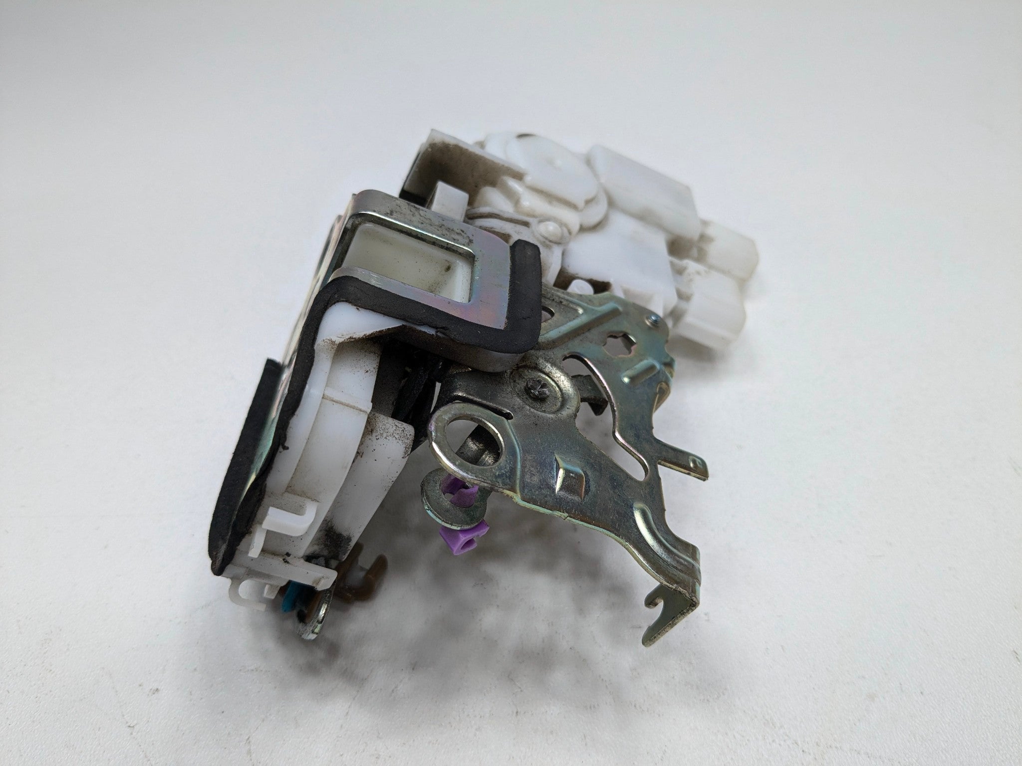 2004 - 2008 OEM ACURA TL FRONT RIGHT PASSENGER SIDE DOOR LOCK ACTUATOR