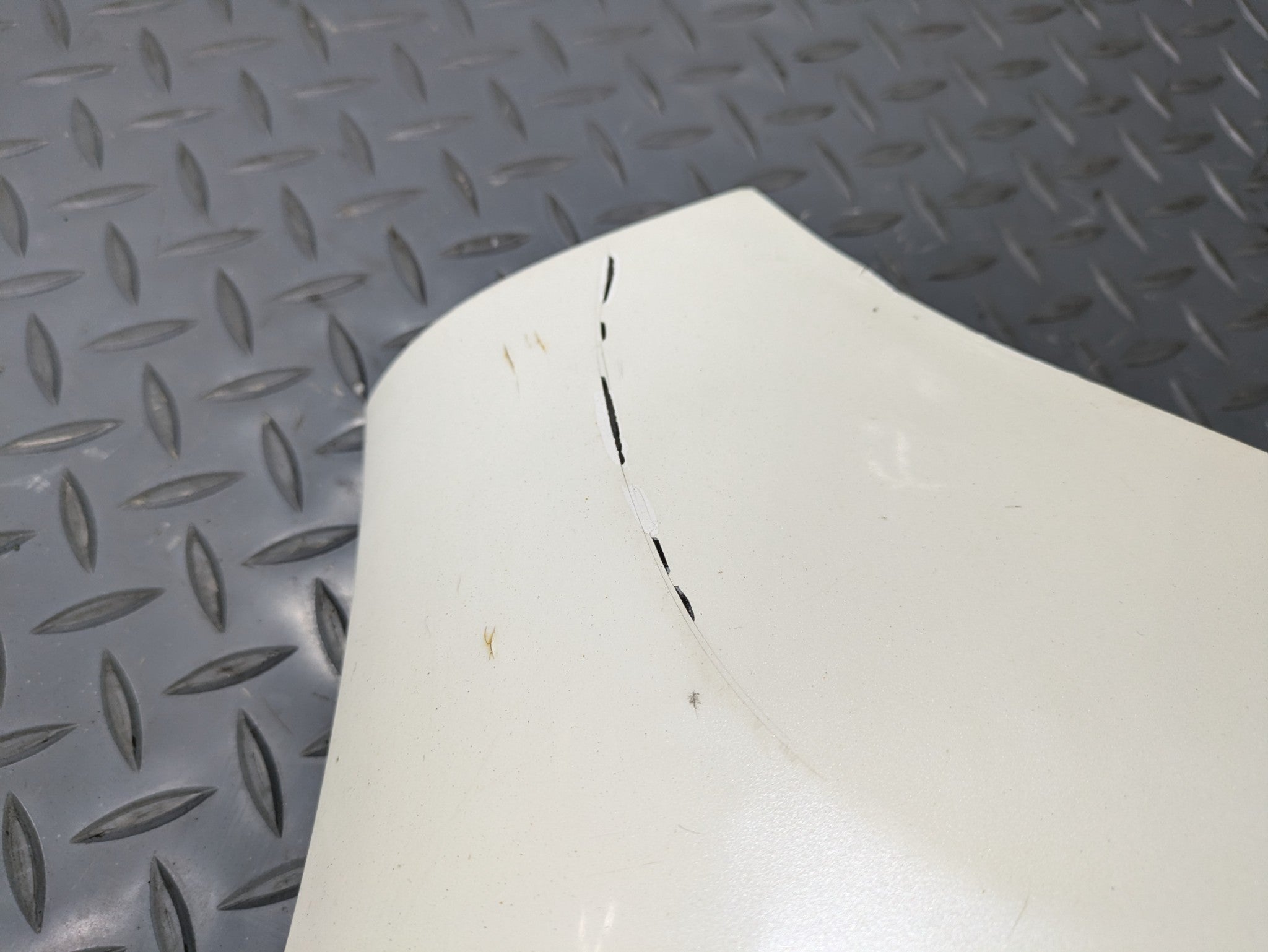 2004 - 2008 OEM ACURA TL FRONT LEFT DRIVER SIDE FENDER COVER PANEL