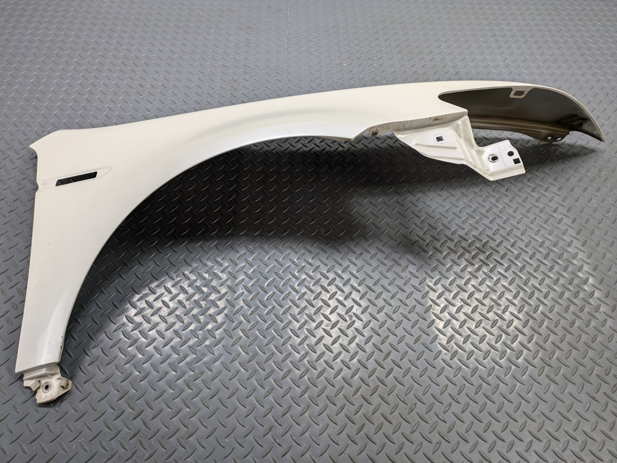 2004 - 2008 OEM ACURA TL FRONT RIGHT PASSENGER SIDE FENDER COVER PANEL