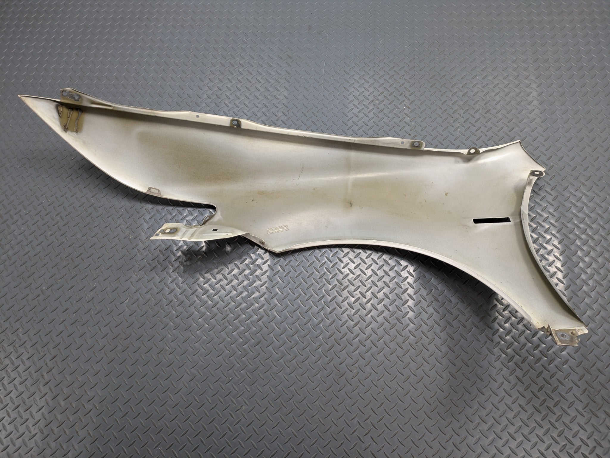 2004 - 2008 OEM ACURA TL FRONT RIGHT PASSENGER SIDE FENDER COVER PANEL