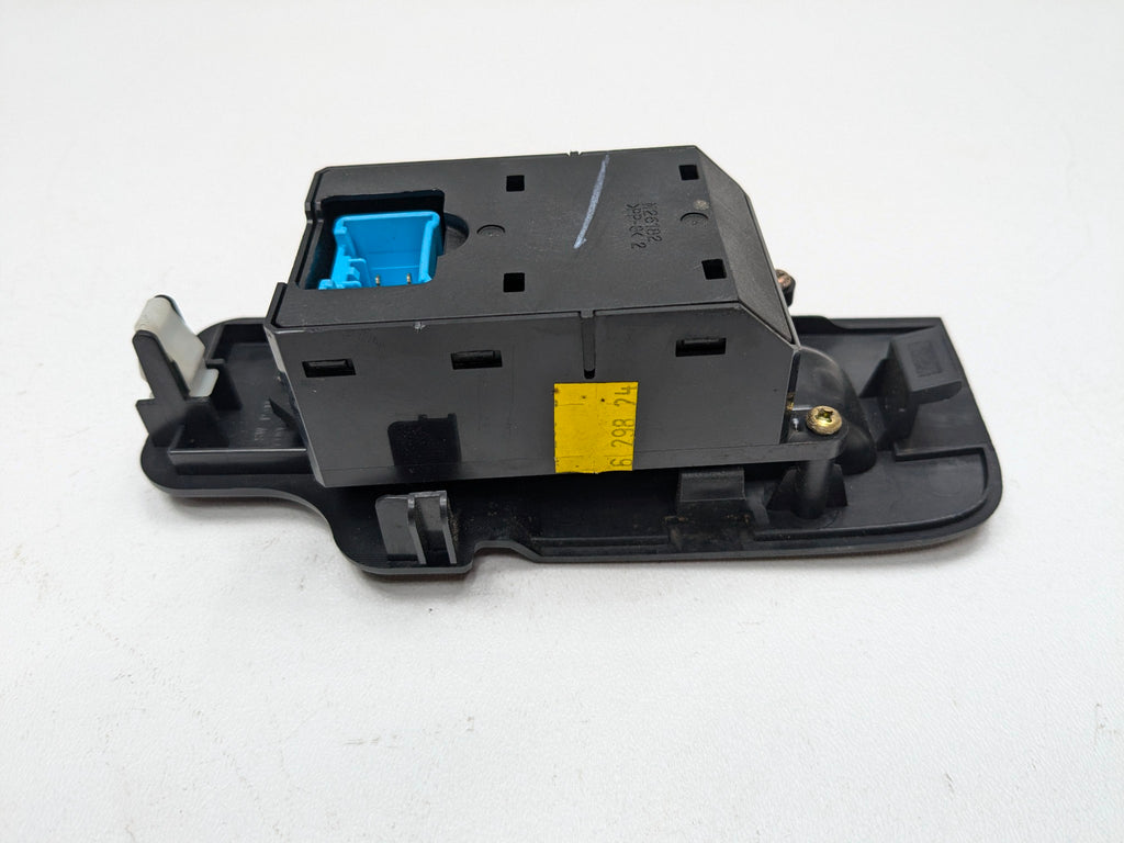 2004 - 2008 OEM ACURA TL REAR RIGHT PASSENGER SIDE WINDOW SWITCH BLACK