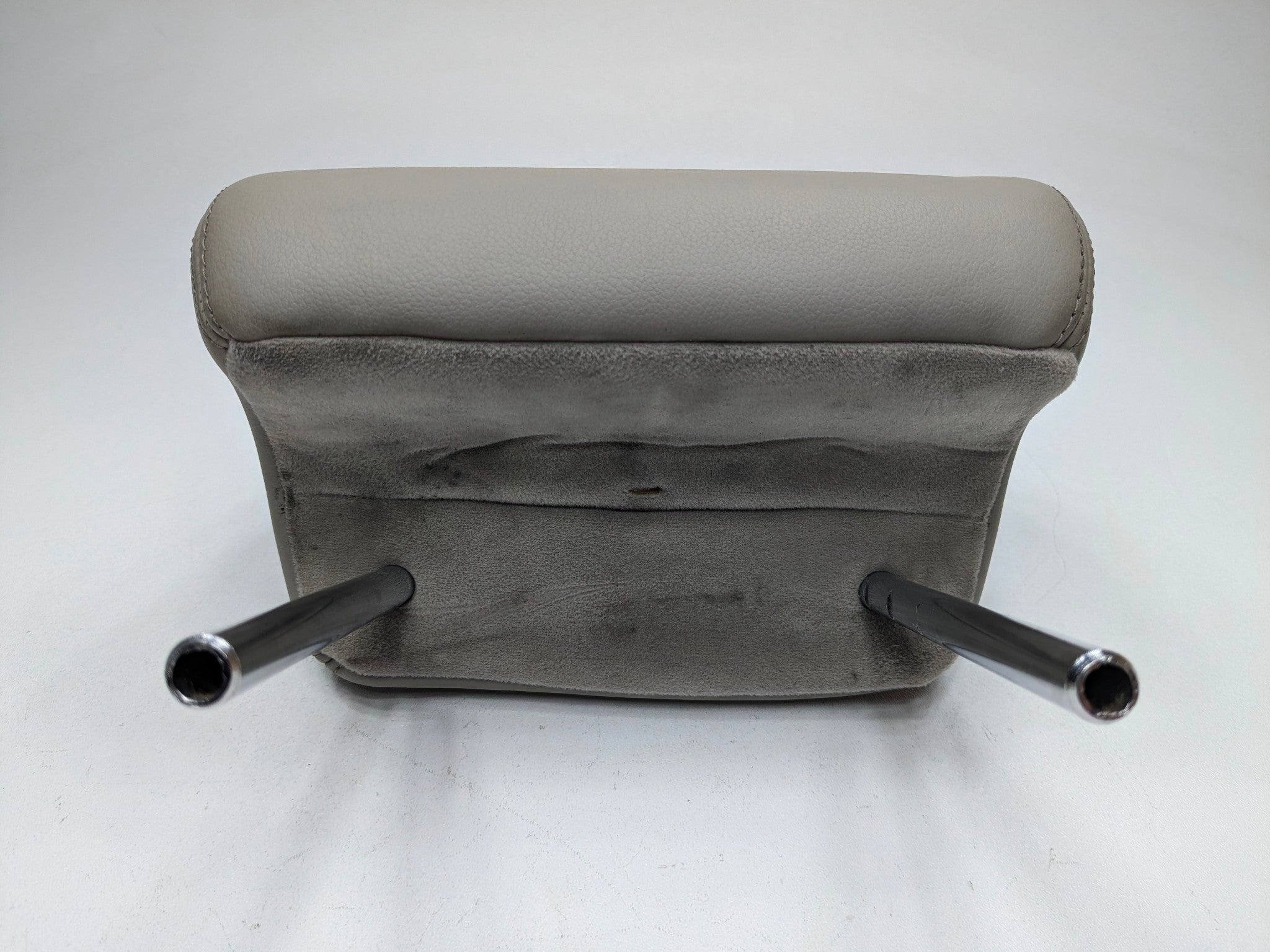 2004 - 2008 OEM ACURA TL REAR RIGHT SIDE SEAT HEADREST ASSEMBLY GRAY LEATHER