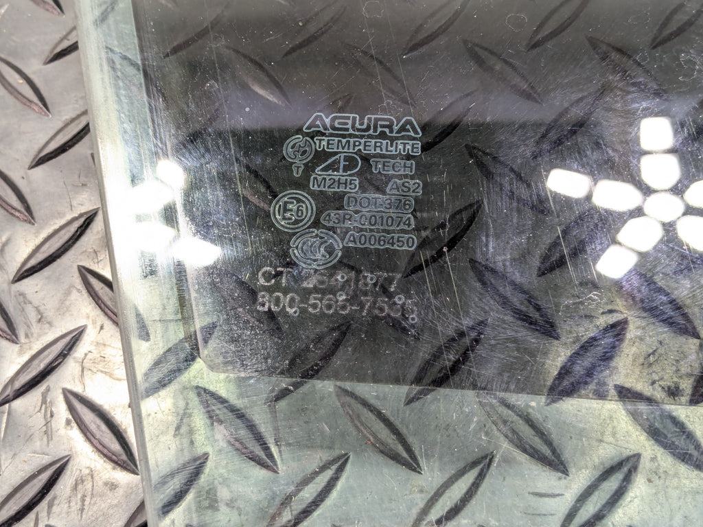 2004 - 2008 OEM ACURA TL FRONT RIGHT PASSENGER SIDE DOOR WINDOW GLASS