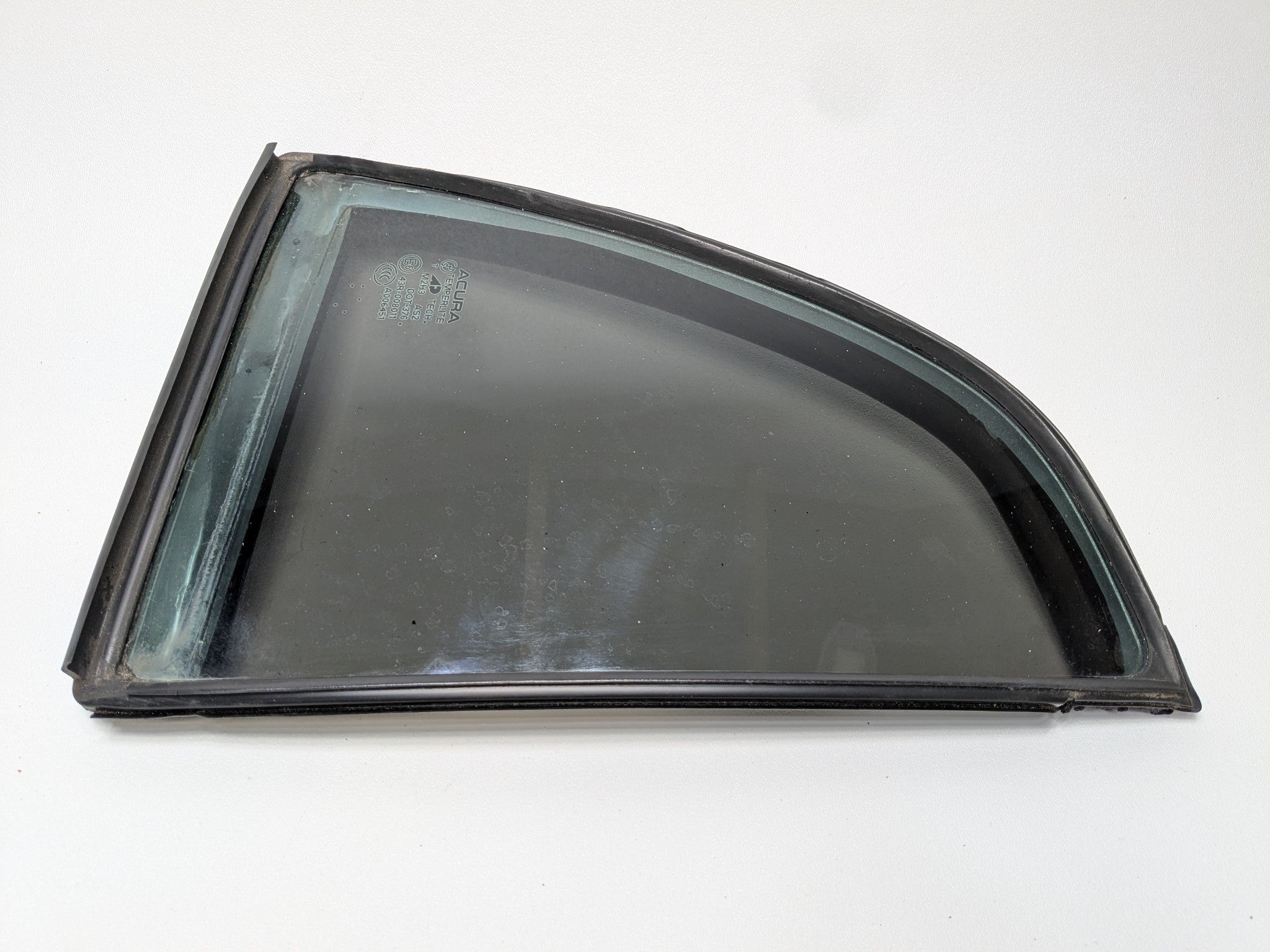 2004 - 2008 OEM ACURA TL REAR RIGHT SIDE DOOR WINDOW QUARTER GLASS