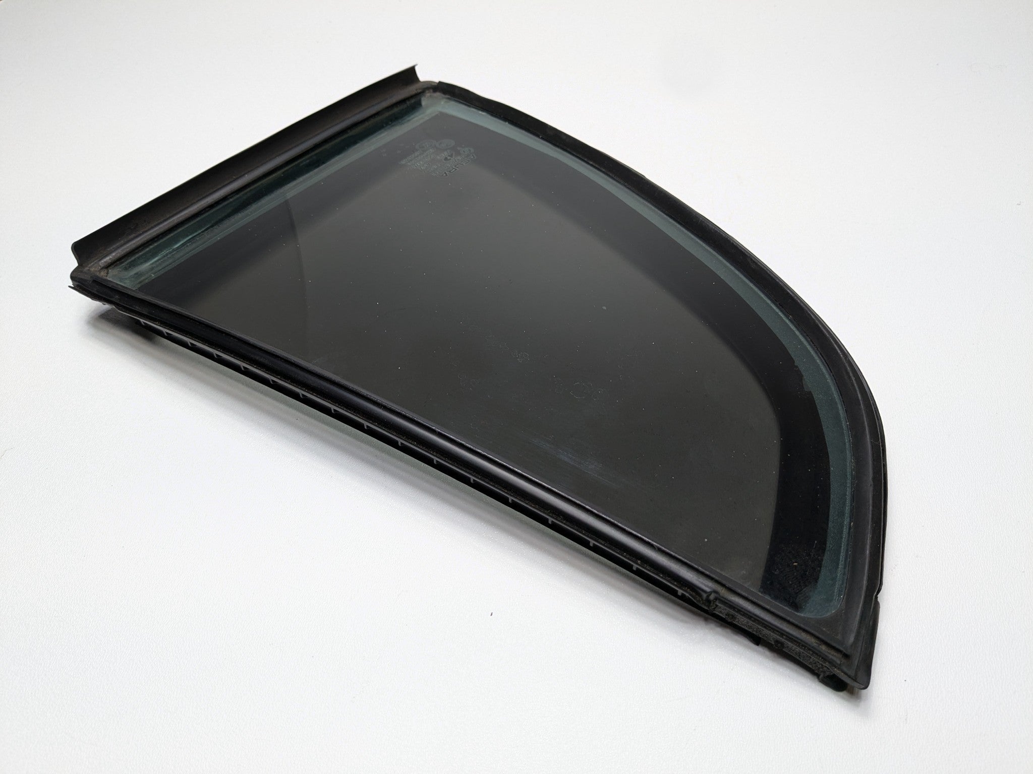 2004 - 2008 OEM ACURA TL REAR RIGHT SIDE DOOR WINDOW QUARTER GLASS