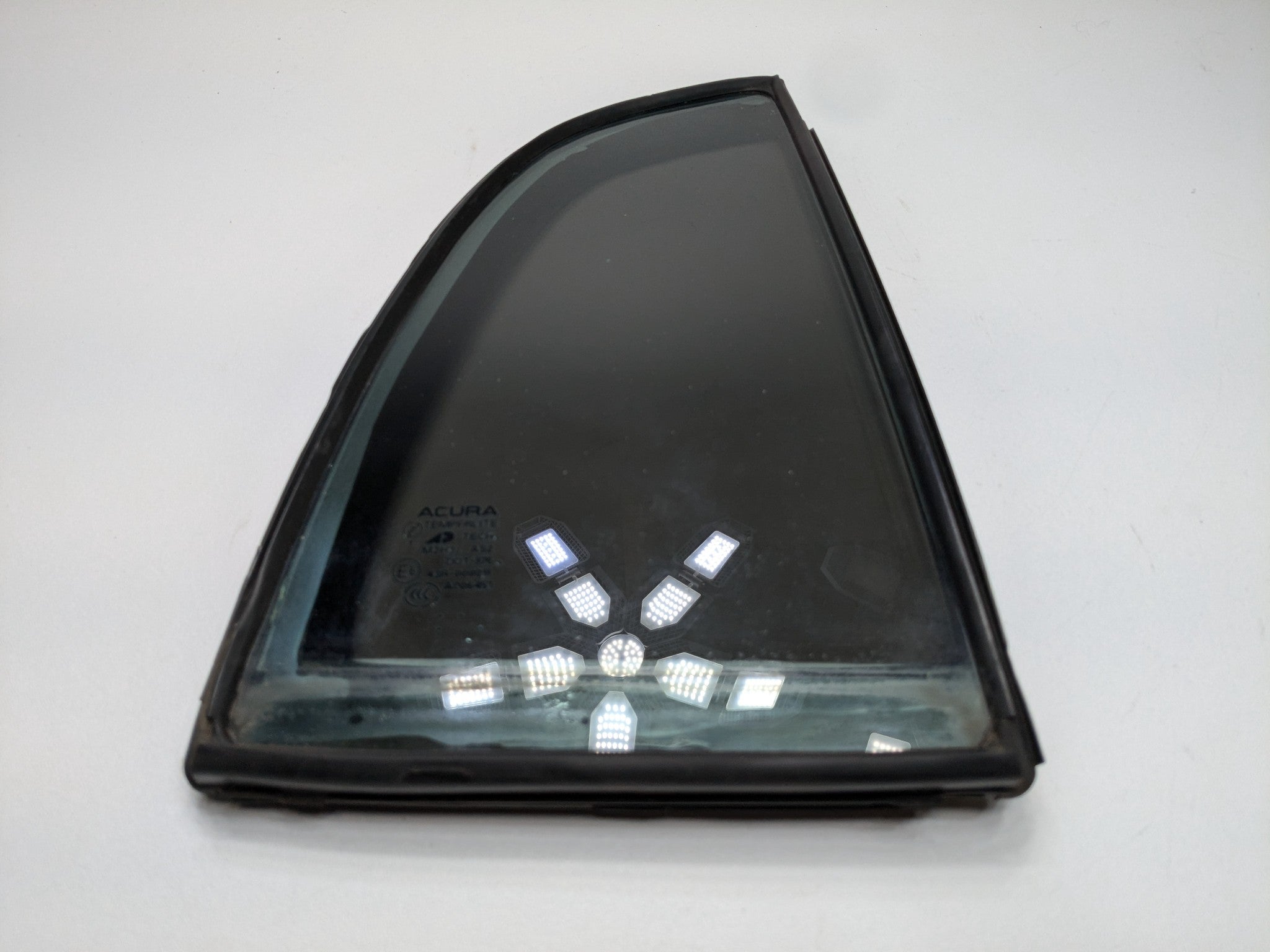 2004 - 2008 OEM ACURA TL REAR RIGHT SIDE DOOR WINDOW QUARTER GLASS