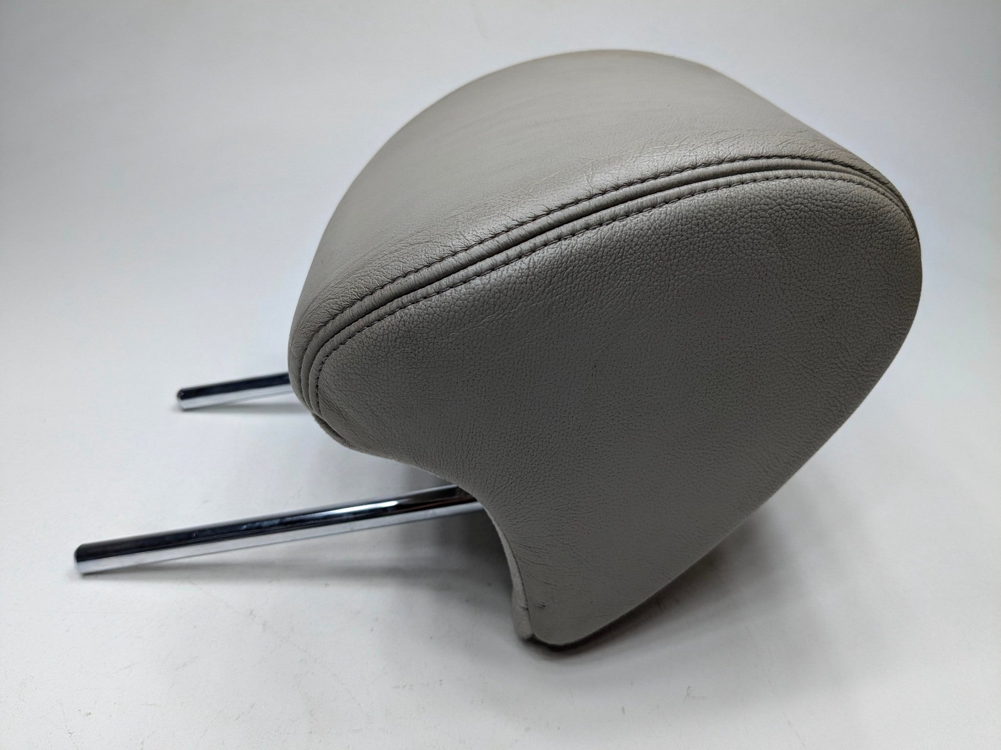 04 - 08 OEM ACURA TL FRONT LEFT DRIVER SIDE SEAT HEADREST ASSEMBLY GRAY LEATHER
