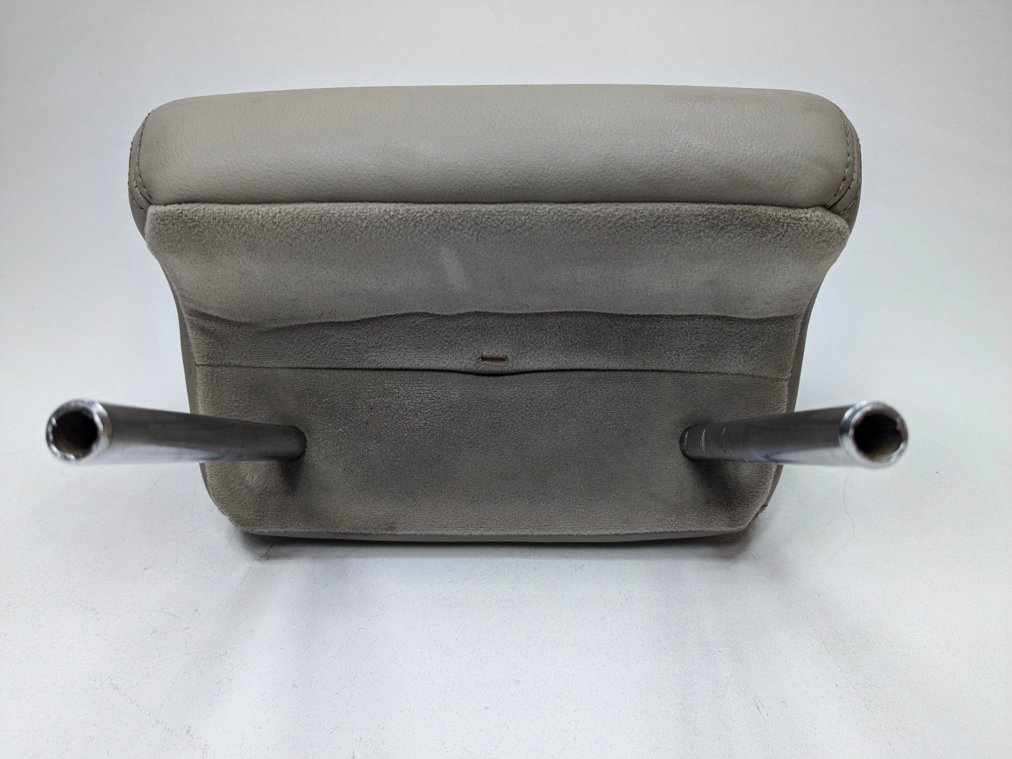 04 - 08 OEM ACURA TL REAR LEFT DRIVER SIDE SEAT HEADREST ASSEMBLY GRAY LEATHER