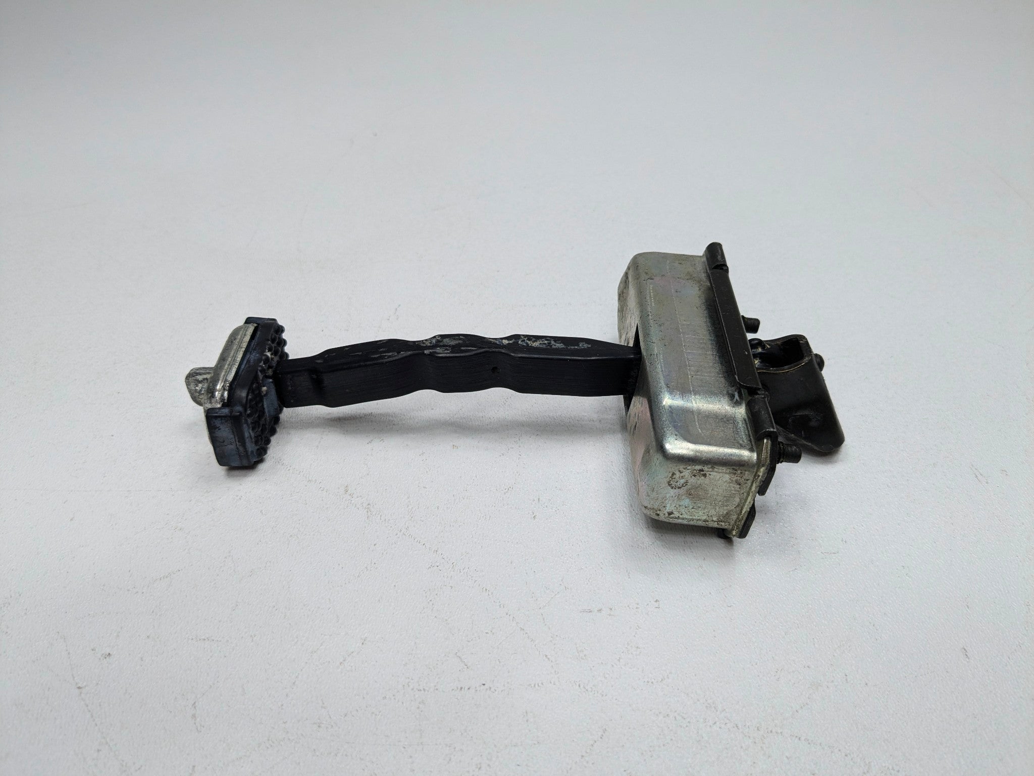 04 - 08 OEM ACURA TL FRONT RIGHT PASSENGER SIDE DOOR HINGE CHECK STOP STOPPER