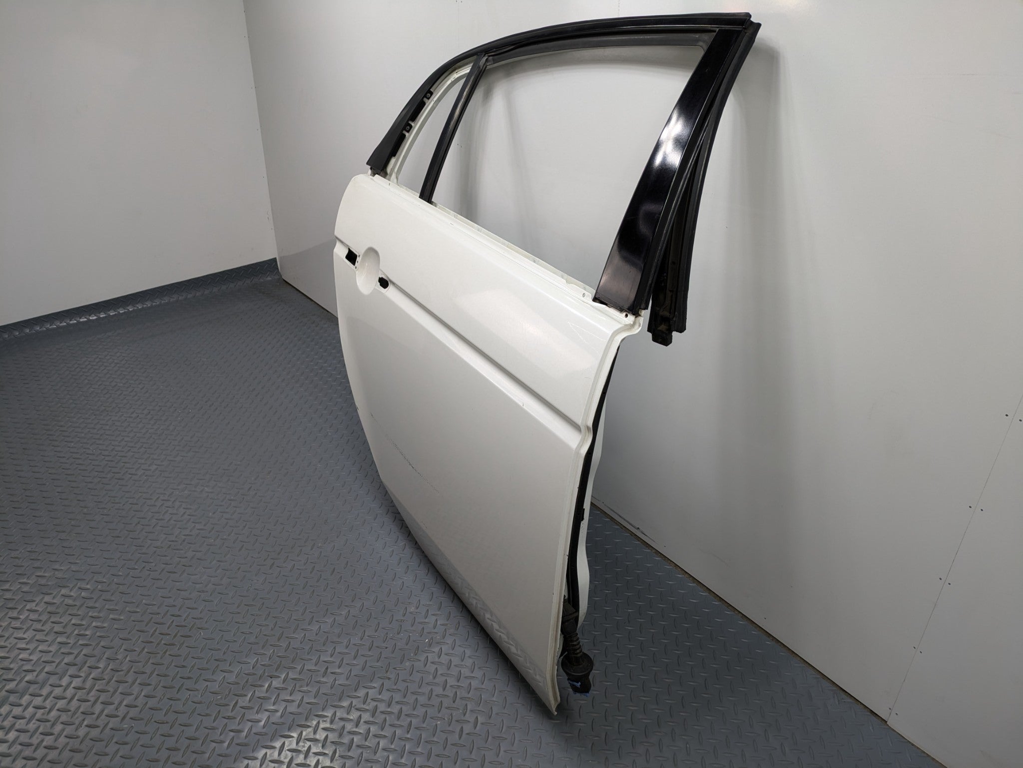 2004 - 2008 OEM ACURA TL REAR RIGHT PASSENGER SIDE DOOR SHELL PANEL ASSEMBLY