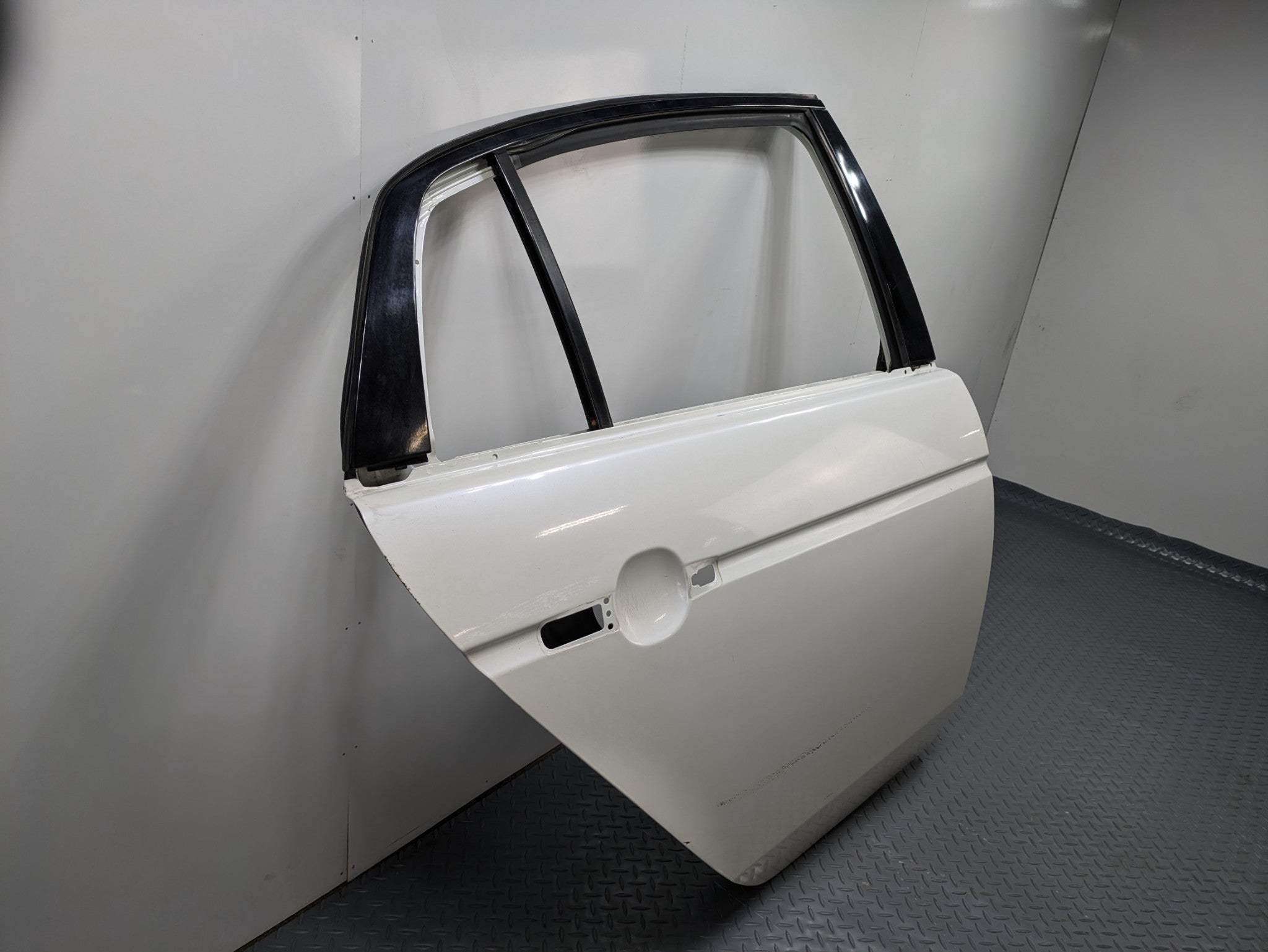 2004 - 2008 OEM ACURA TL REAR RIGHT PASSENGER SIDE DOOR SHELL PANEL ASSEMBLY