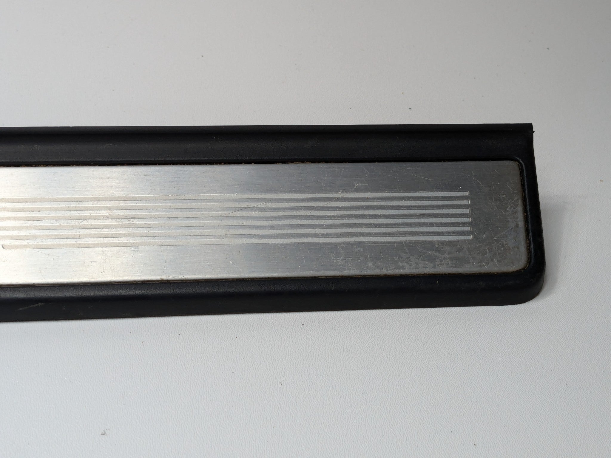2004 - 2008 OEM ACURA TL FRONT LEFT DRIVER SIDE DOOR SCUFF SILL PLATE TRIM