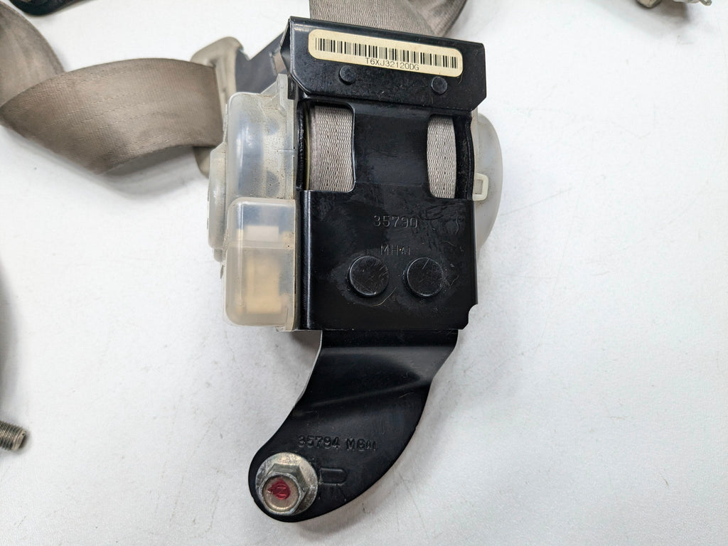 2004 - 2008 OEM ACURA TL REAR RIGHT PASSENGER SIDE SEAT BELT RETRACTOR